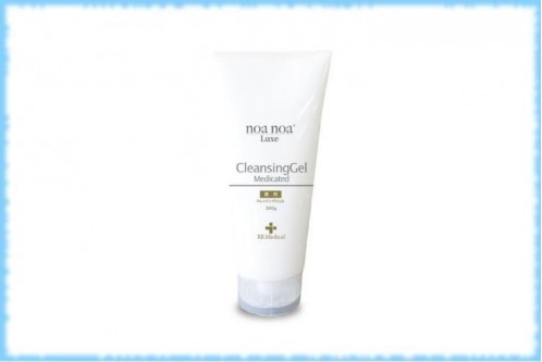 Лекарственный очищающий гель против акне noa noa Luxe Cleansing Gel, 300 гр. 