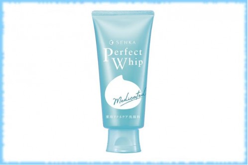 Пенка для умывания против акне Shiseido Senka Perfect Whip Medicated, 120 гр.